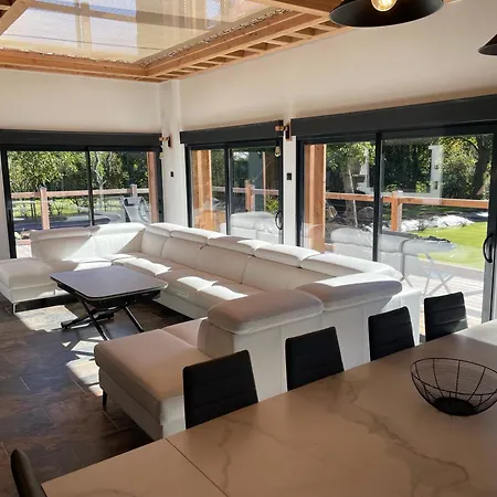 Le Prestige Des Lacs